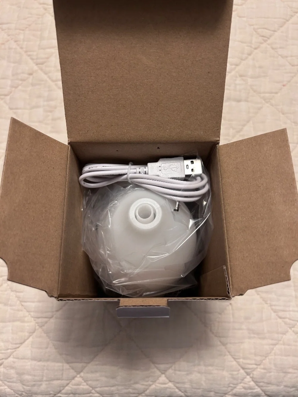 Essential oil diffuser - Picture 2 of 3